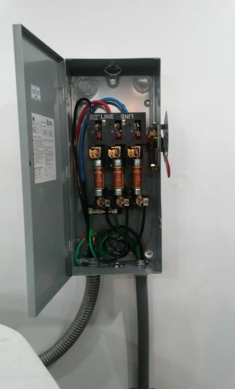 Three-phase disconnect switch installed for Electrical Wiring & Rewiring in Miami Heights